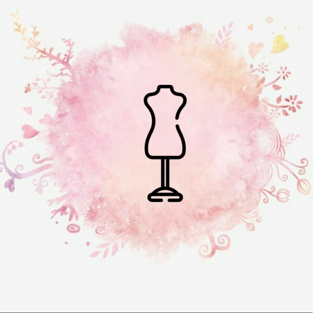 Welcome to my closet!!💗💗